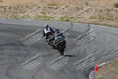 media/Apr-20-2025-AHRMA (Sun) [[393a79c373]]/Race/Group 1/Turn 4b/